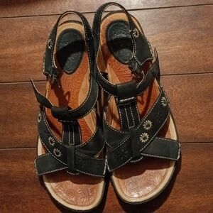 Ariat Black leather sandals size 9.5